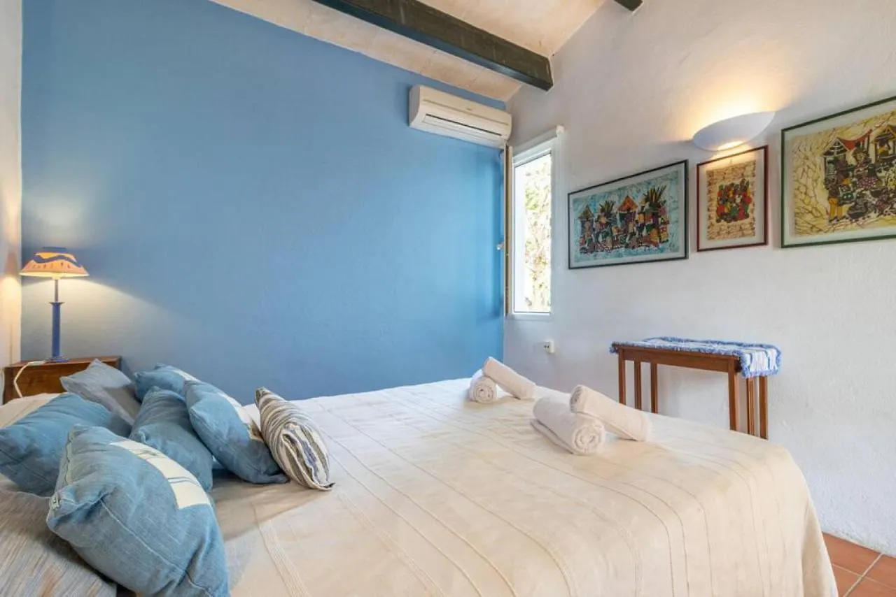 Villa Araucaria Cala'N Bosch  Spain